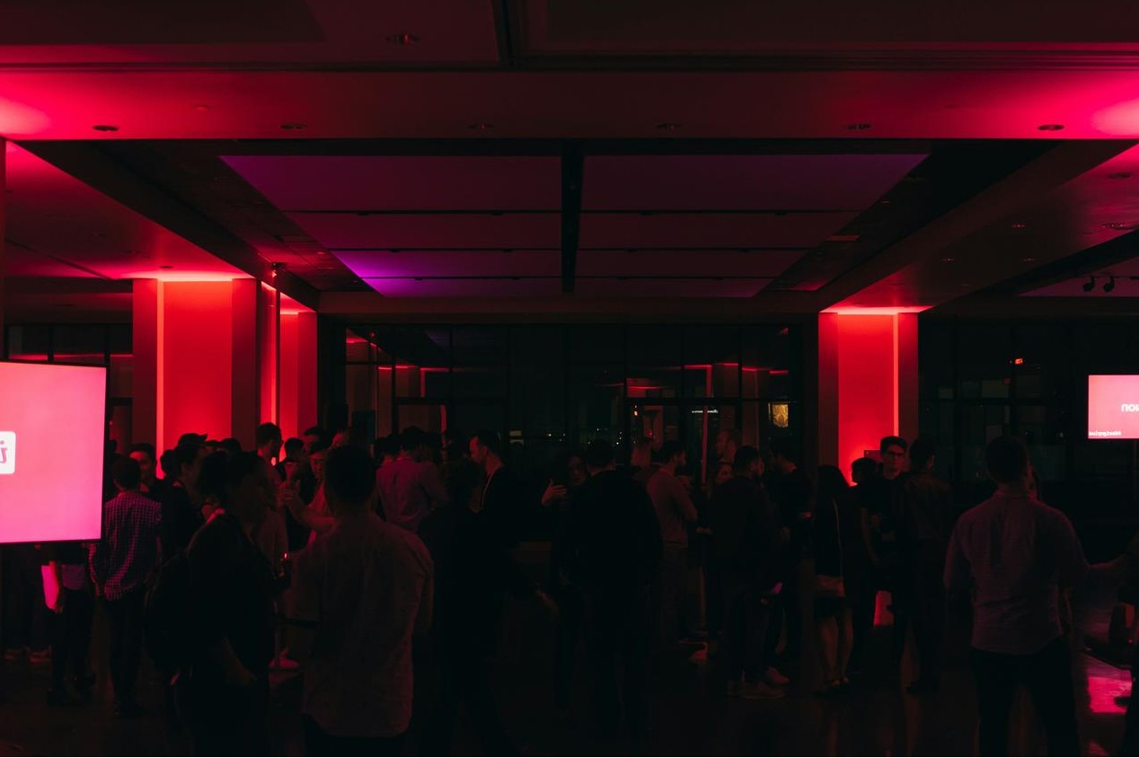 Personas trabajando online